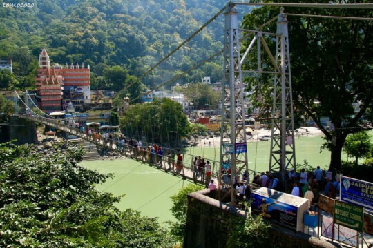 インドリシケシの橋